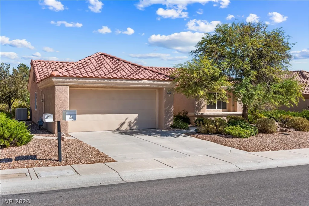 9408 Yucca Blossom, Las Vegas, NV 89134