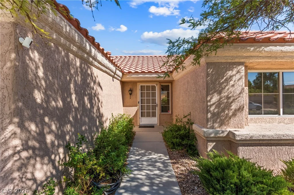 9408 Yucca Blossom, Las Vegas, NV 89134