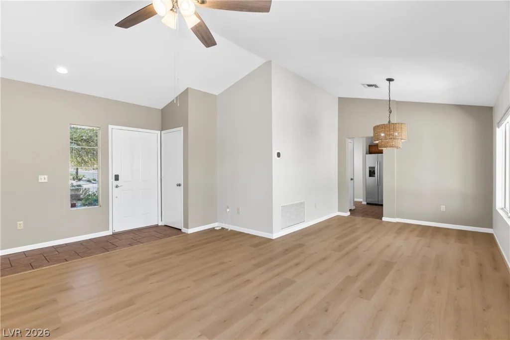 9408 Yucca Blossom, Las Vegas, NV 89134