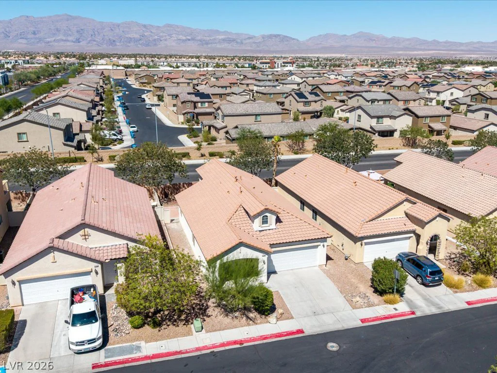 1732 Mizzenmast, North Las Vegas, NV 89032