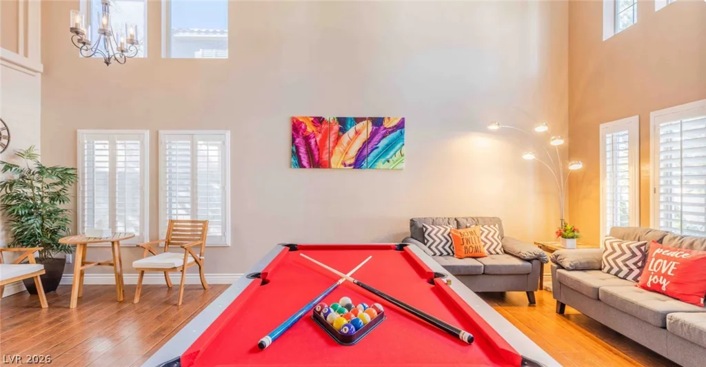 9021 Debonair, Las Vegas, NV 89147