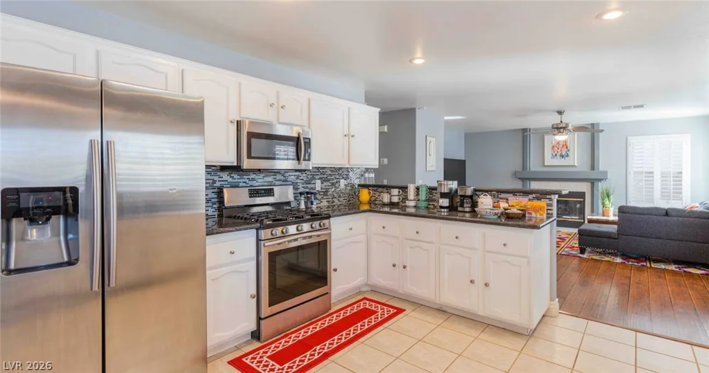 9021 Debonair, Las Vegas, NV 89147