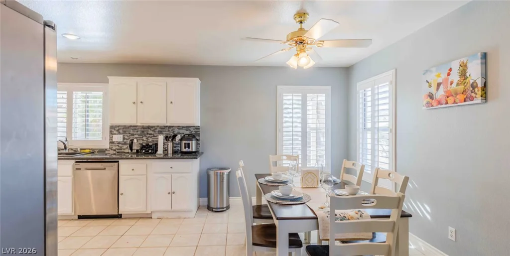 9021 Debonair, Las Vegas, NV 89147