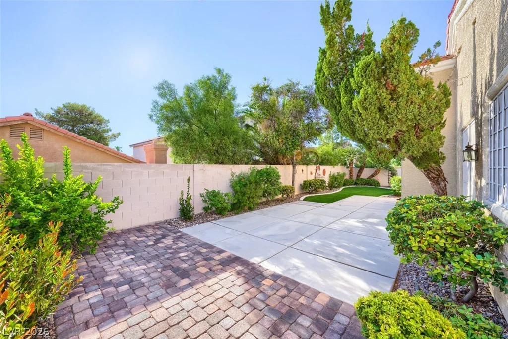 1620 Shadow Dancer, Las Vegas, NV 89128
