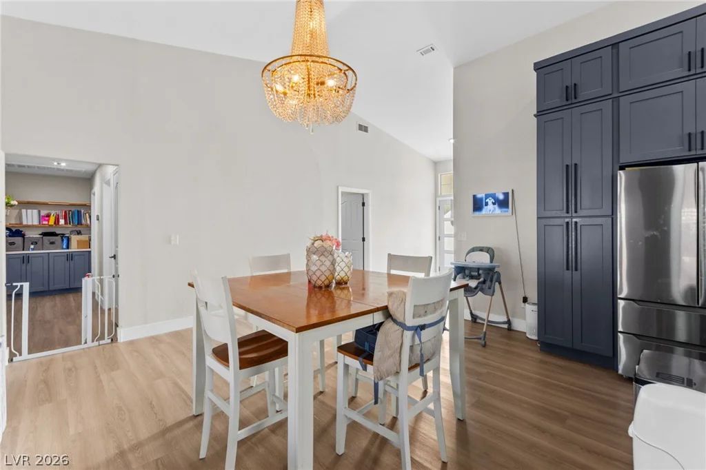 3720 Dorrington, Las Vegas, NV 89129