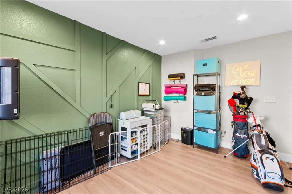 3720 Dorrington, Las Vegas, NV 89129