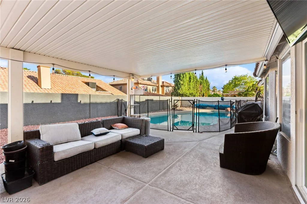 3720 Dorrington, Las Vegas, NV 89129
