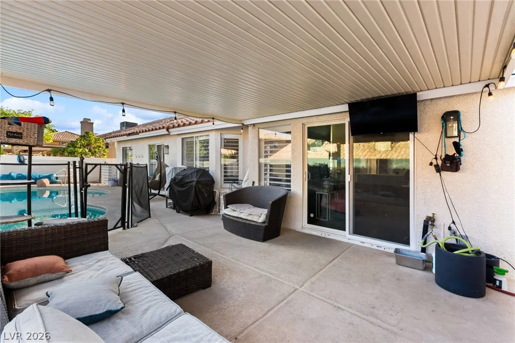 3720 Dorrington, Las Vegas, NV 89129