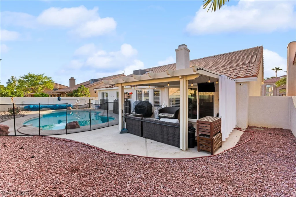 3720 Dorrington, Las Vegas, NV 89129