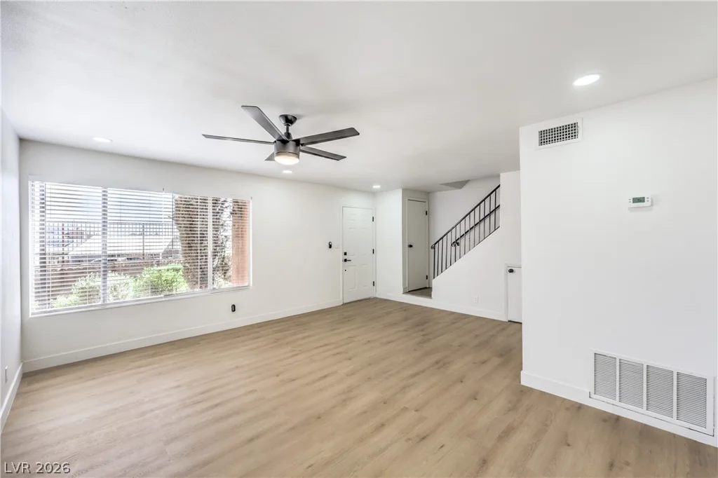 513 Starfire, Las Vegas, NV 89107