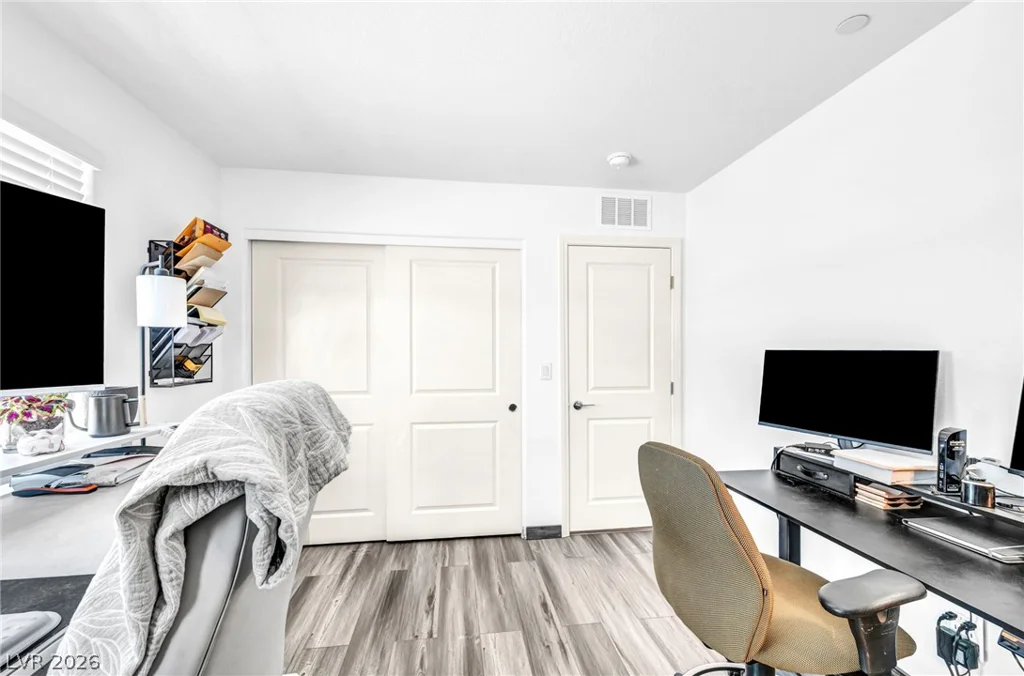 2594 Canary Yellow, North Las Vegas, NV 89086