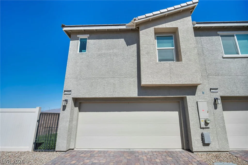 2594 Canary Yellow, North Las Vegas, NV 89086