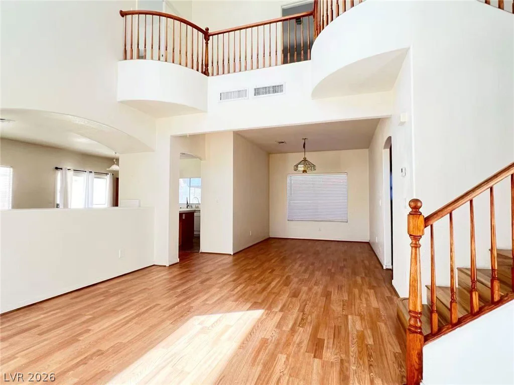 7941 Blue Brook, Las Vegas, NV 89147