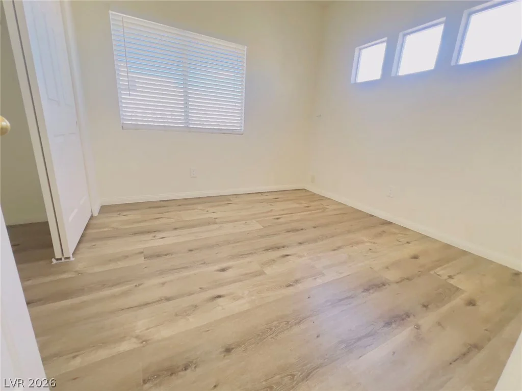 7941 Blue Brook, Las Vegas, NV 89147