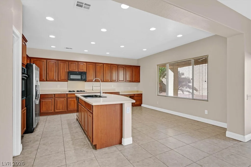 2440 Daks Loden, Henderson, NV 89044