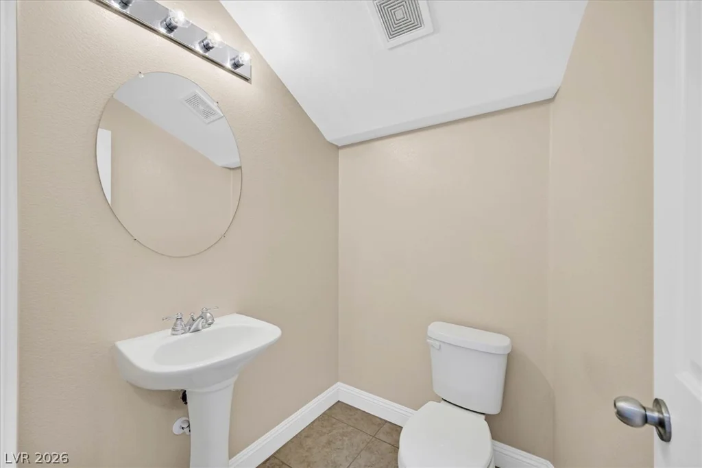 2440 Daks Loden, Henderson, NV 89044