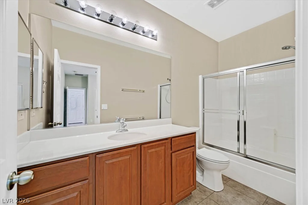 2440 Daks Loden, Henderson, NV 89044