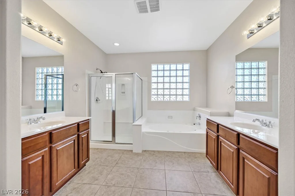 2440 Daks Loden, Henderson, NV 89044