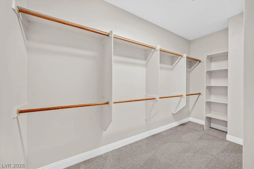 2440 Daks Loden, Henderson, NV 89044