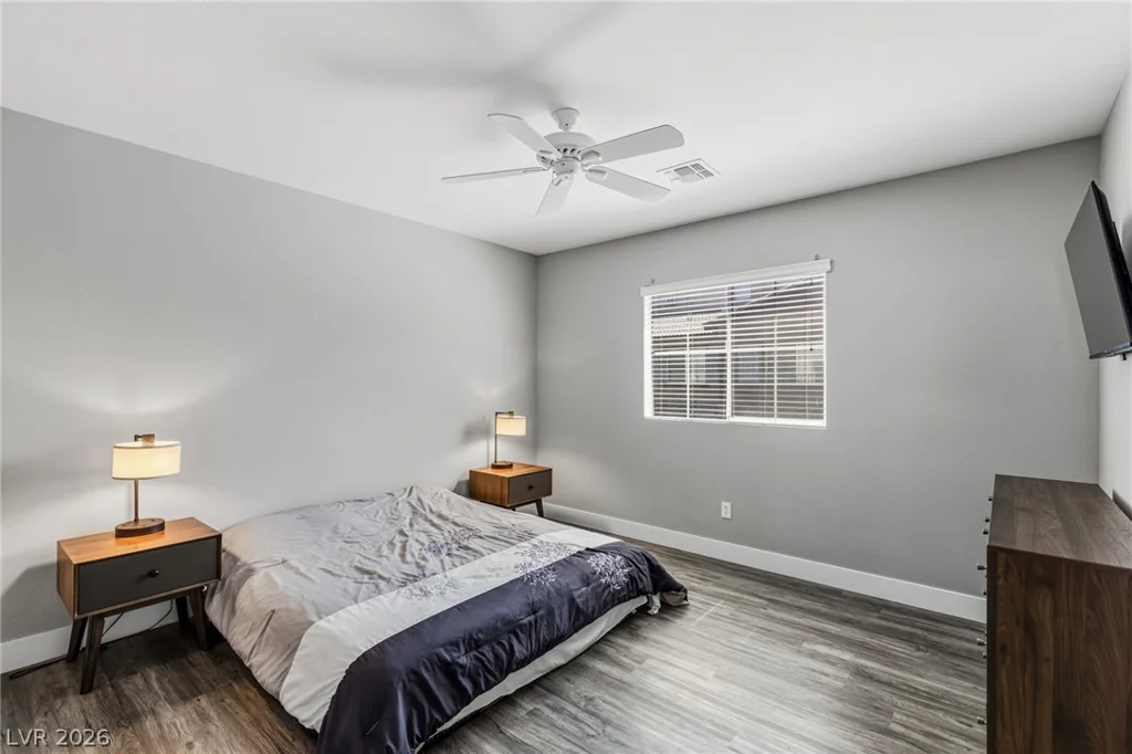 11489 Belmont Lake, Las Vegas, NV 89135
