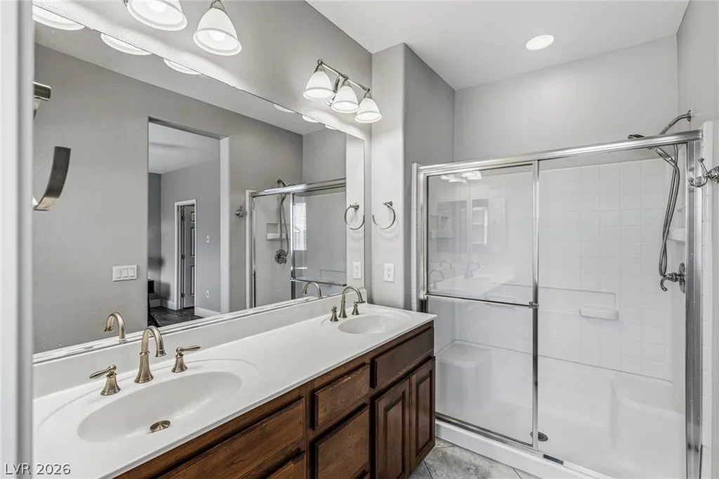 11489 Belmont Lake, Las Vegas, NV 89135