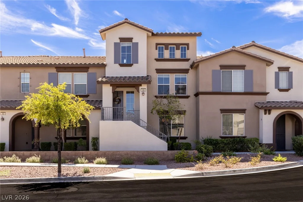 11489 Belmont Lake, Las Vegas, NV 89135