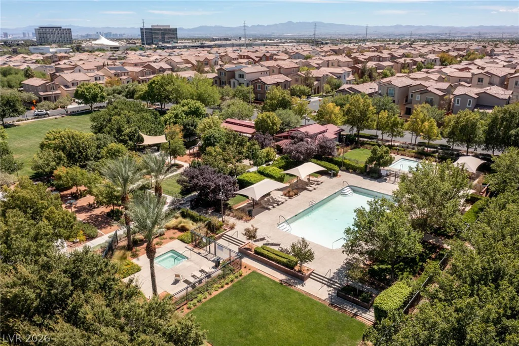 11489 Belmont Lake, Las Vegas, NV 89135