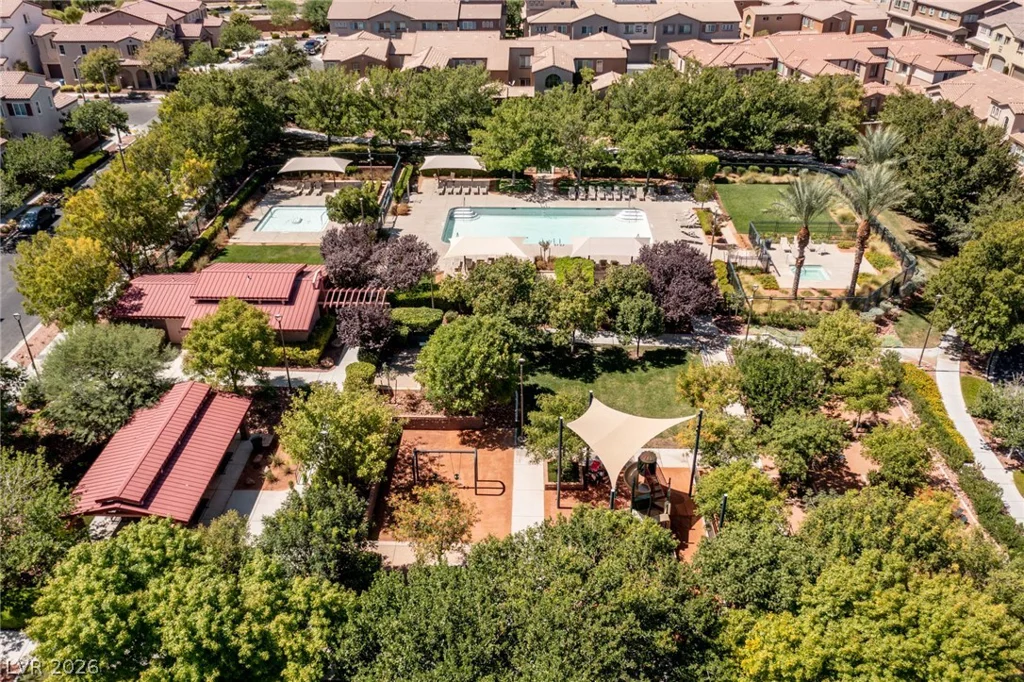 11489 Belmont Lake, Las Vegas, NV 89135