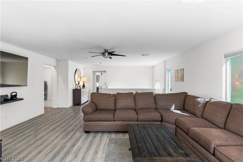 4558 Eagle Nest Peak, Las Vegas, NV 89129