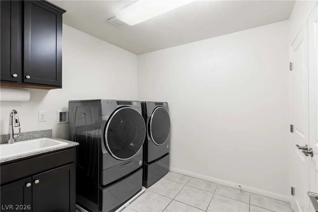 4558 Eagle Nest Peak, Las Vegas, NV 89129