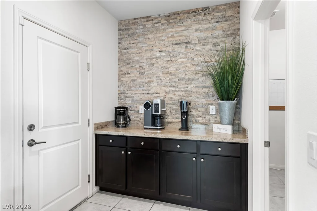 4558 Eagle Nest Peak, Las Vegas, NV 89129
