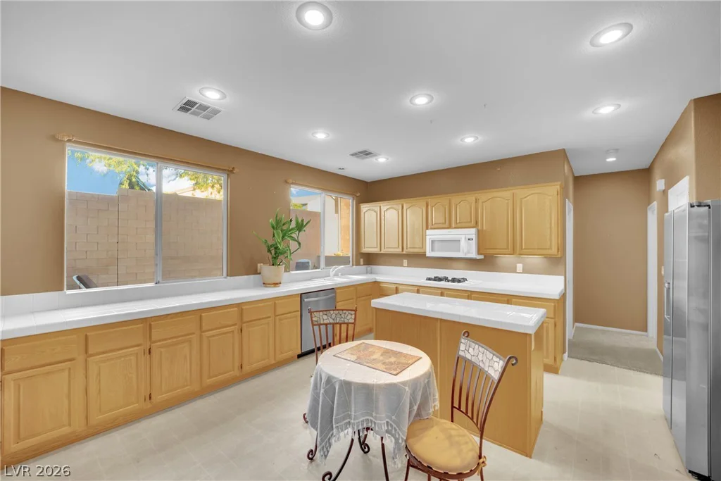 212 Belle Isle, Henderson, NV 89012