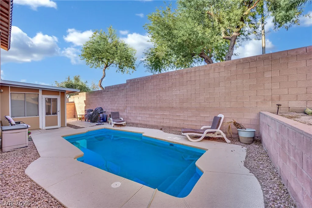 212 Belle Isle, Henderson, NV 89012