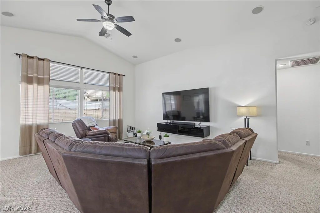 4717 Mountain Tree, North Las Vegas, NV 89031