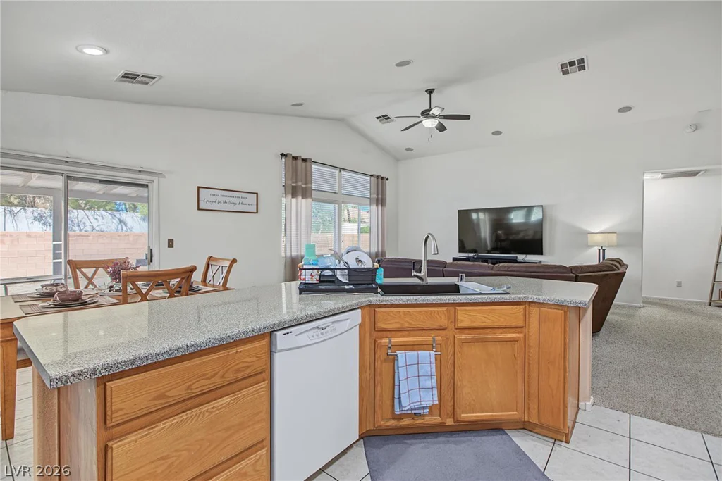 4717 Mountain Tree, North Las Vegas, NV 89031