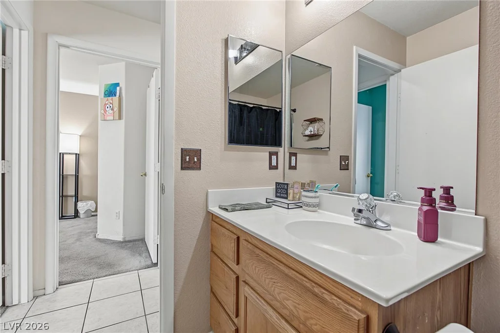 4717 Mountain Tree, North Las Vegas, NV 89031