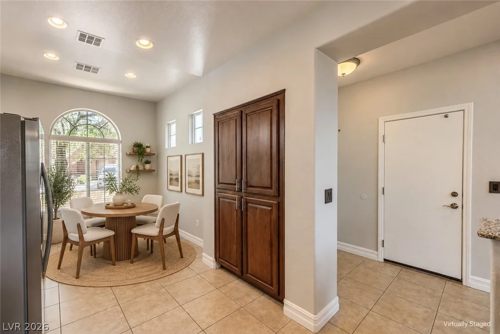 10731 DRAKE RIDGE, Las Vegas, NV 89166
