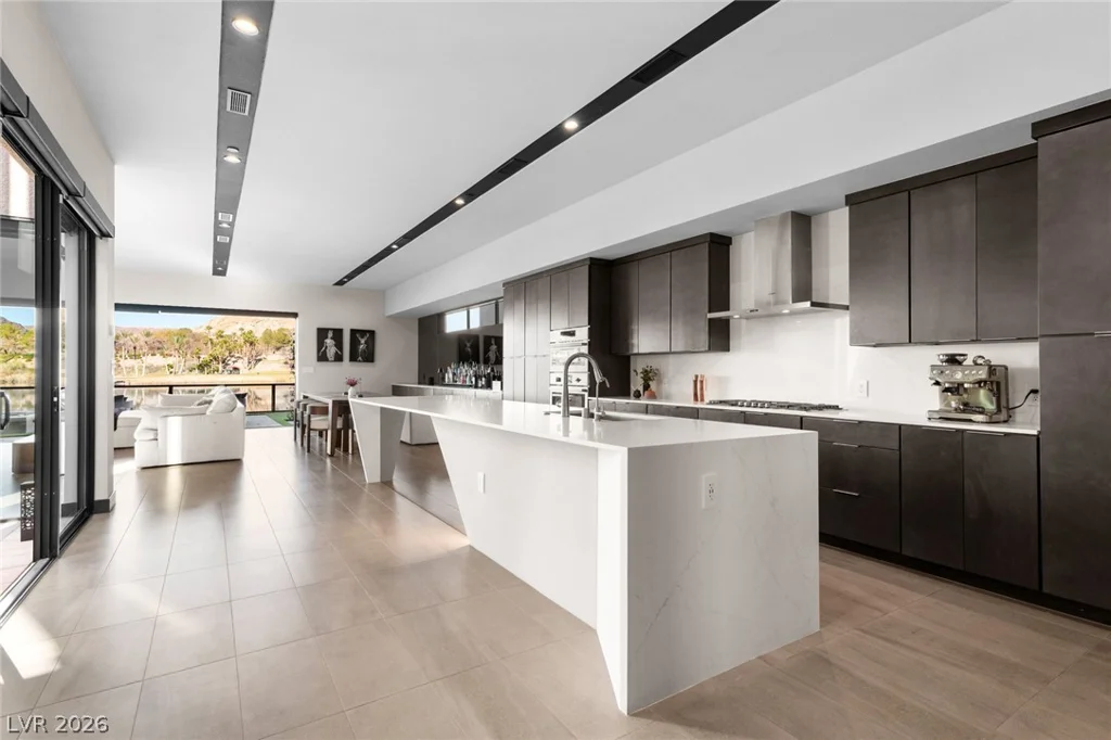 34 Lakefront, Henderson, NV 89011