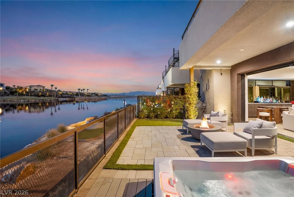 34 Lakefront, Henderson, NV 89011