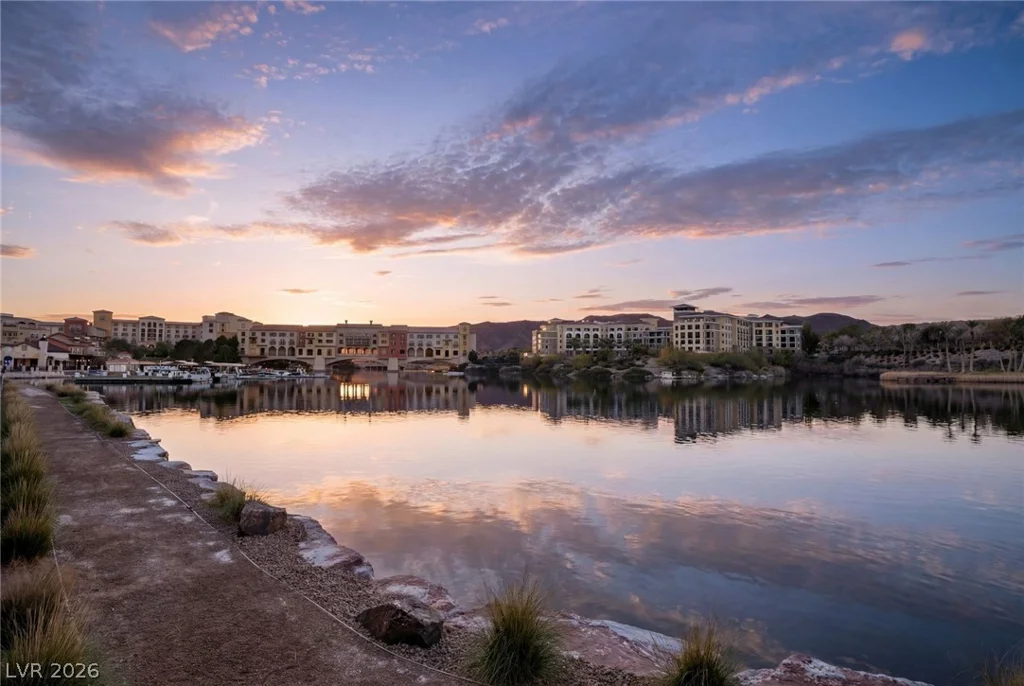 34 Lakefront, Henderson, NV 89011
