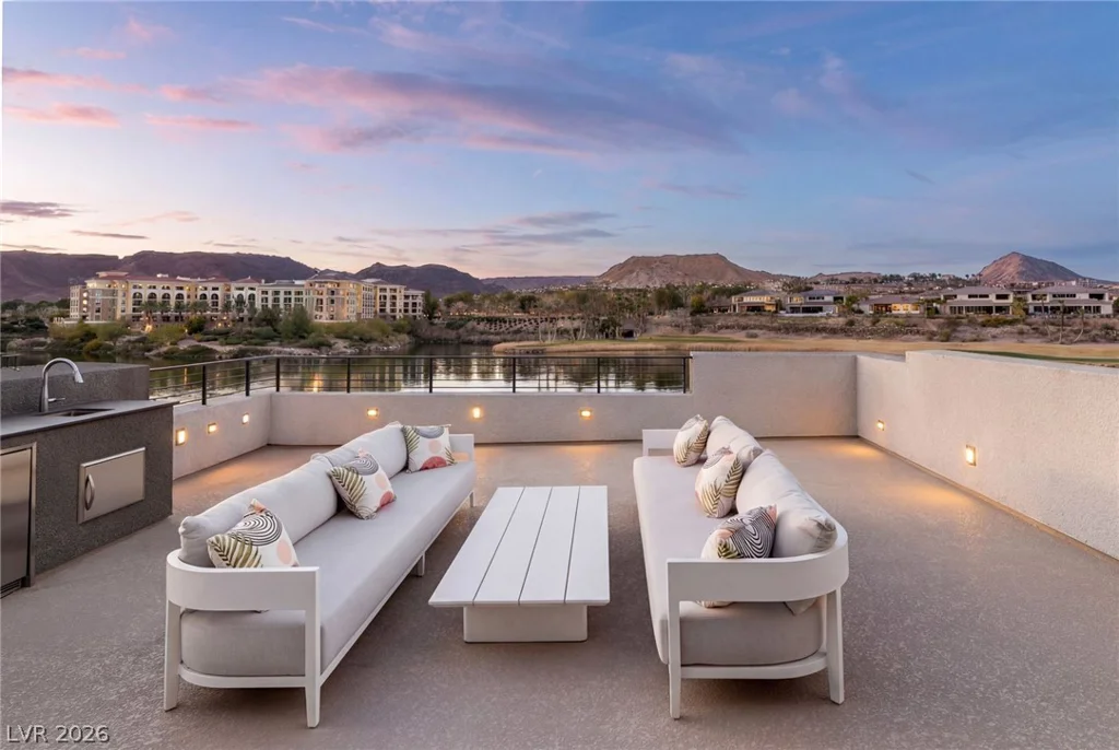 34 Lakefront, Henderson, NV 89011