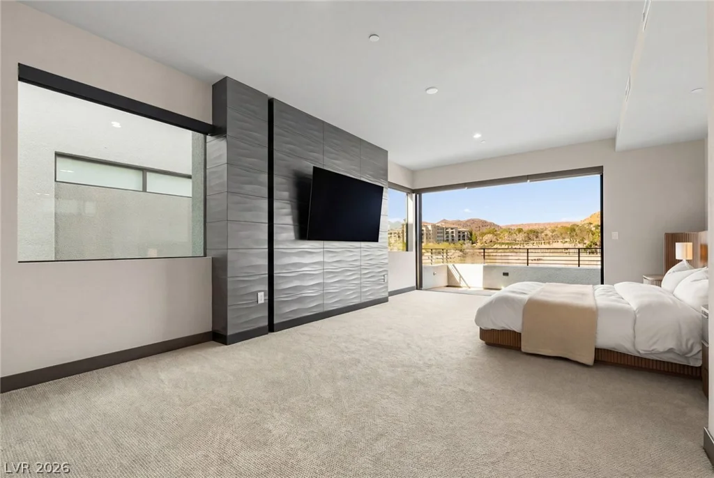34 Lakefront, Henderson, NV 89011