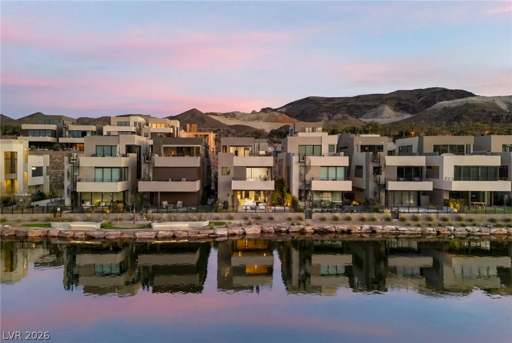 34 Lakefront, Henderson, NV 89011