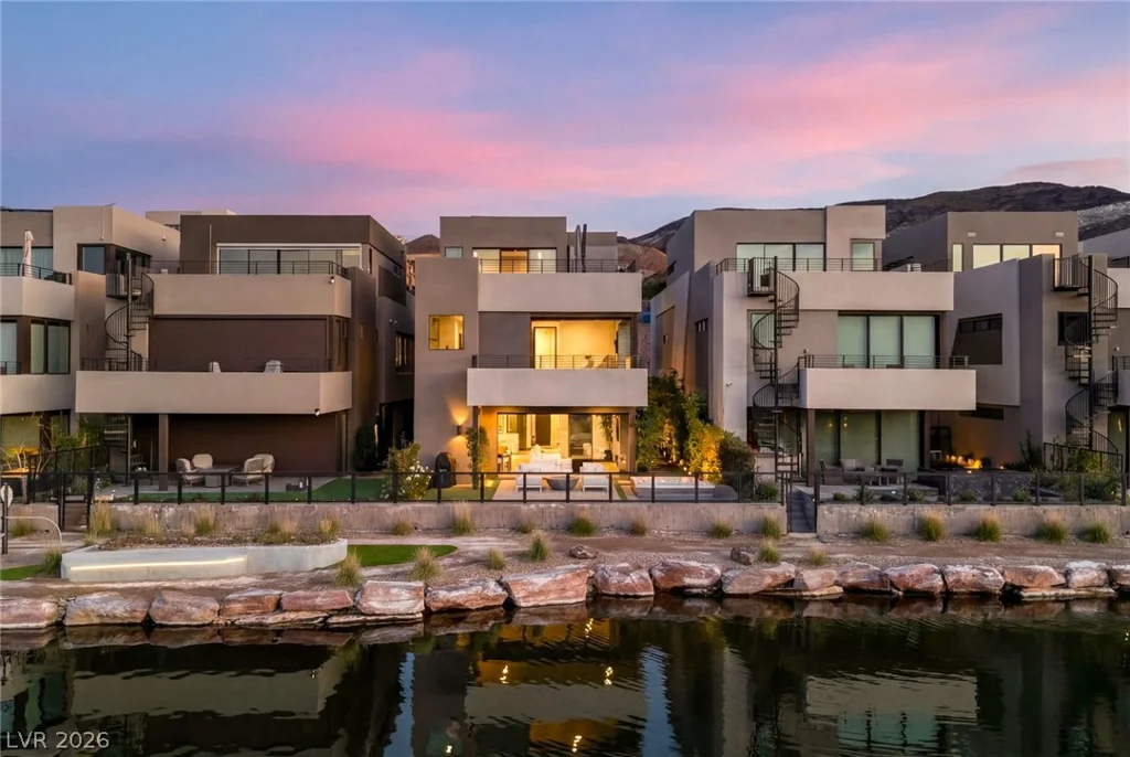 34 Lakefront, Henderson, NV 89011