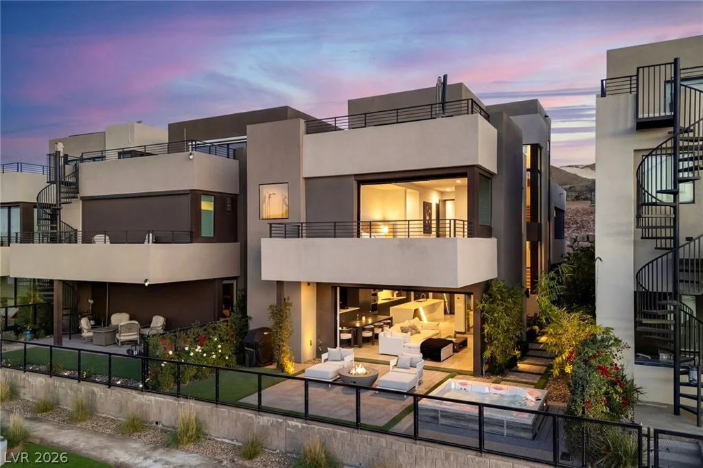 34 Lakefront, Henderson, NV 89011