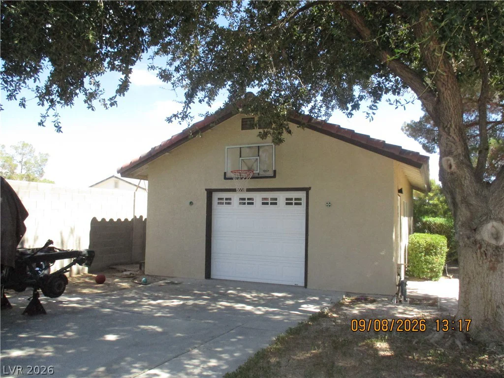 7670 Maverick, Las Vegas, NV 89131