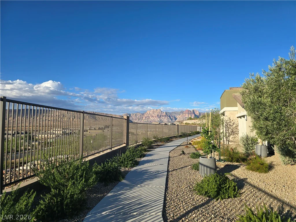 12540 Alpine Creek, Las Vegas, NV 89138