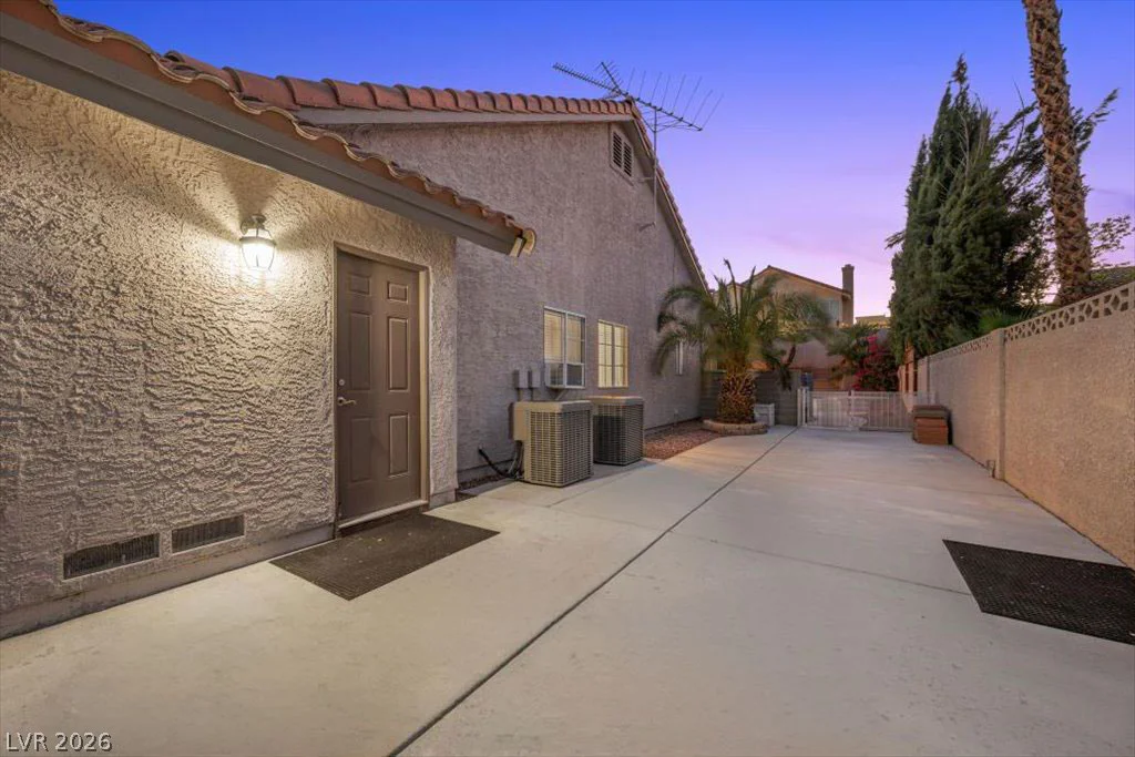 721 Vantage, Las Vegas, NV 89145