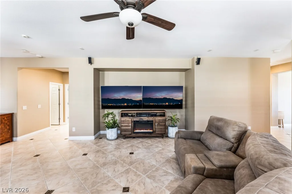 7213 Gran Paradiso, Las Vegas, NV 89131