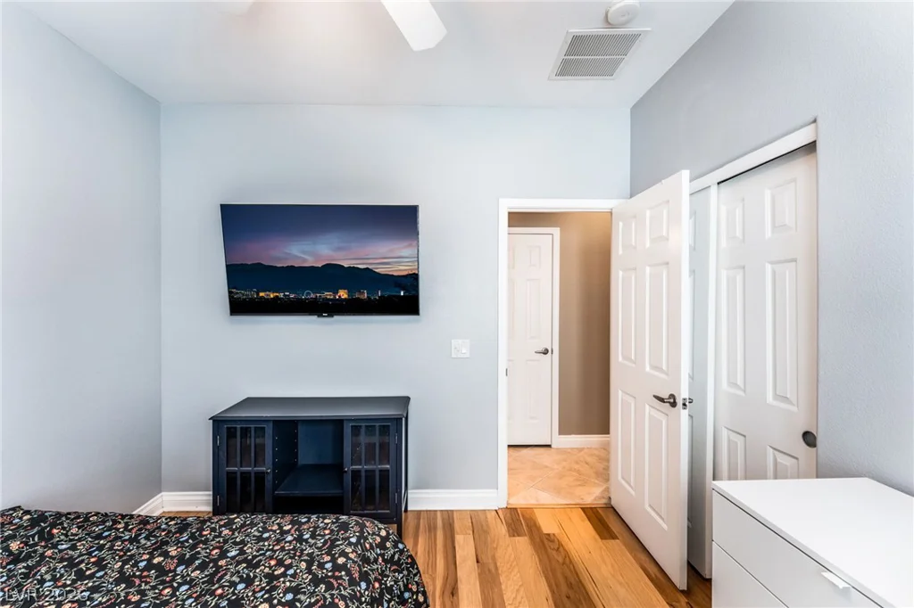7213 Gran Paradiso, Las Vegas, NV 89131